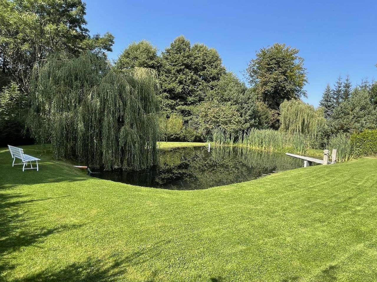 Domek U rybníčku Krásná Lípa Exteriér fotografie