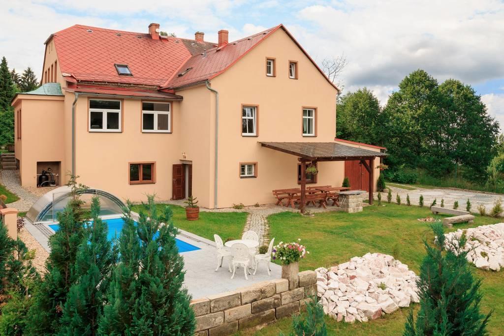Domek U rybníčku Krásná Lípa Exteriér fotografie